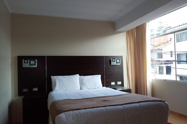 Room 12 of 23