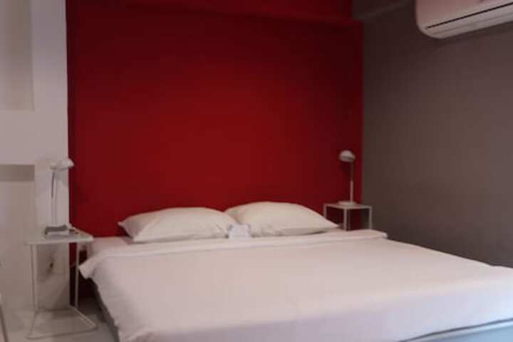 Room 22 of 74