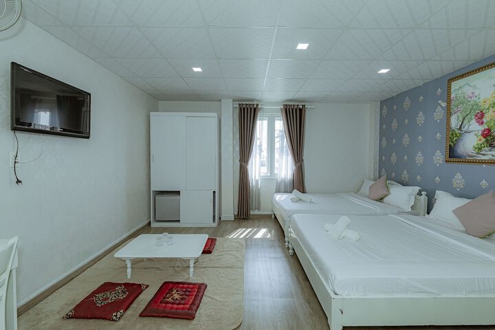 Room 17 of 57