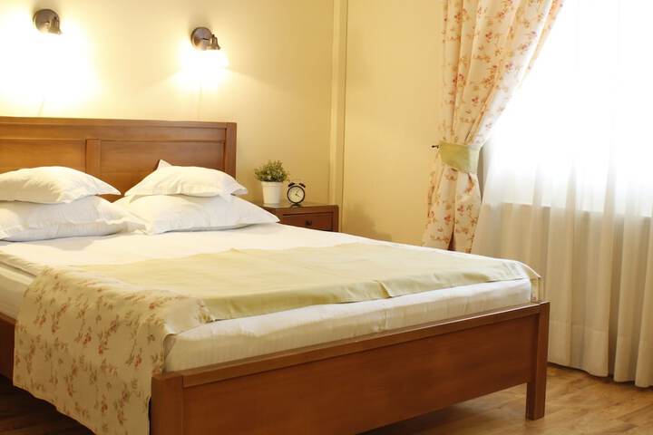 Room 9 of 56