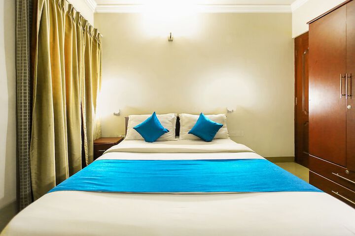 Room 10 of 21