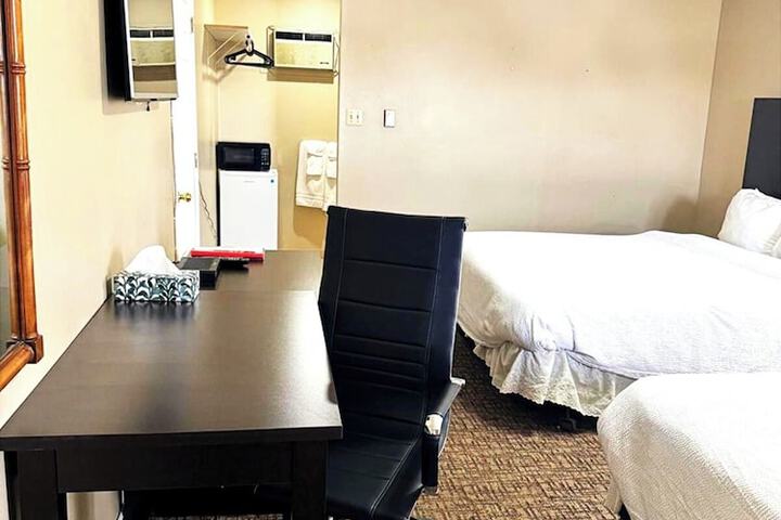 Room 3 of 17