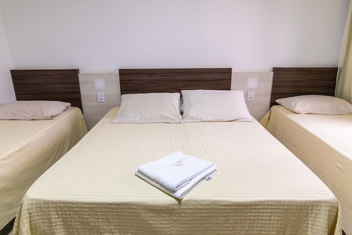 Room 28 of 62