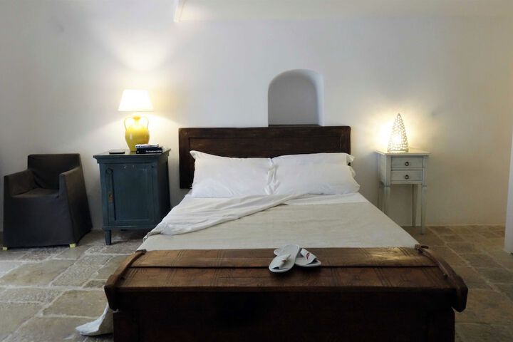 Room 20 of 150