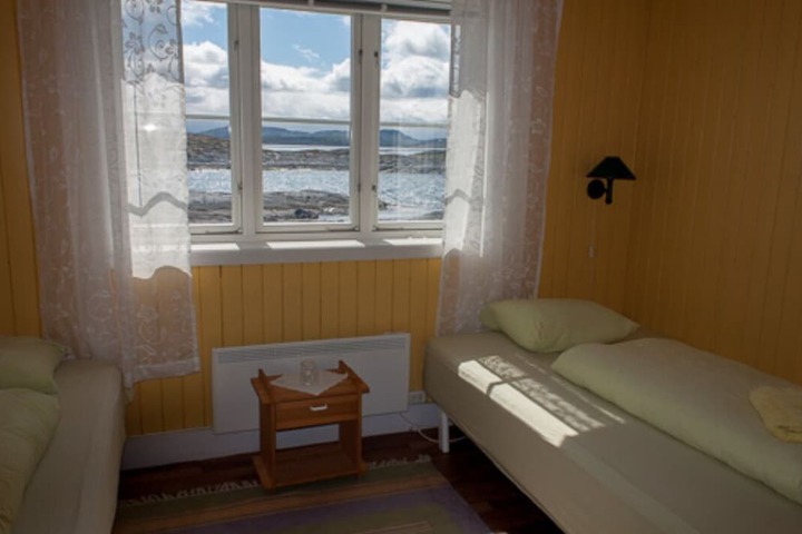 Room 24 of 46