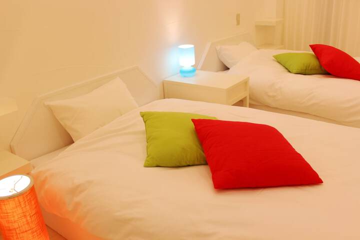 Room 3 of 14