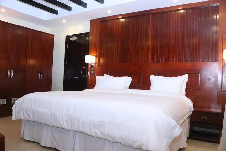 Room 14 of 46