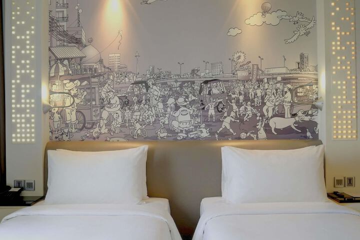 Room 51 of 161