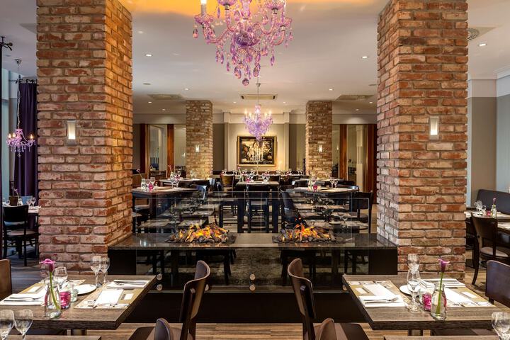 Dining Photos
