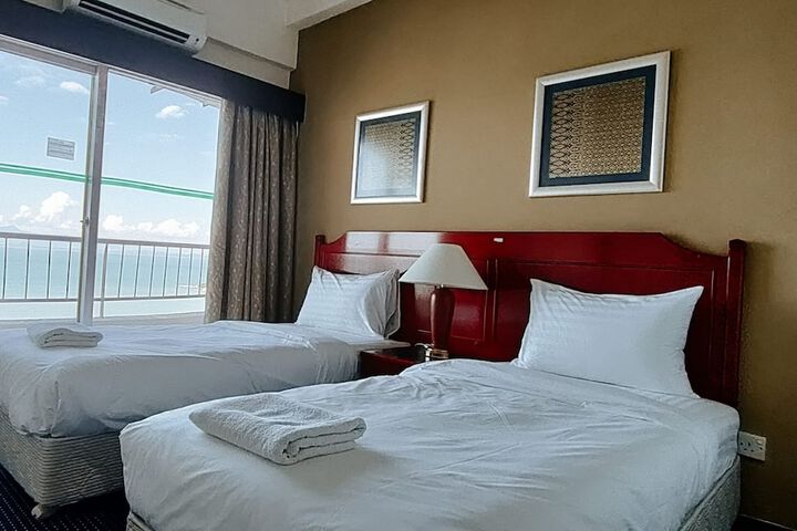 Room 134 of 650