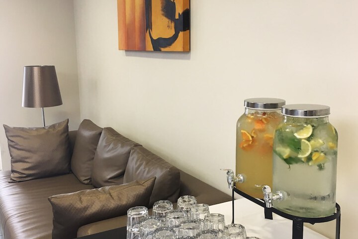 Guest Lobby