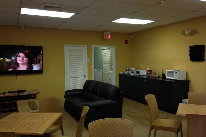 Lobby lounge