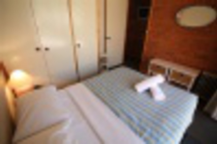 Room 40 of 96