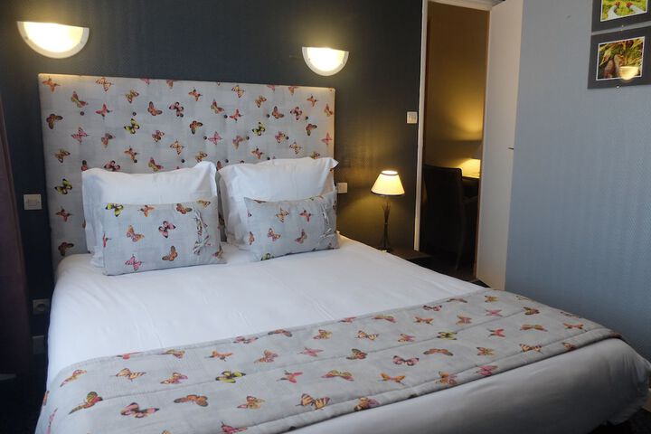 Room 10 of 82