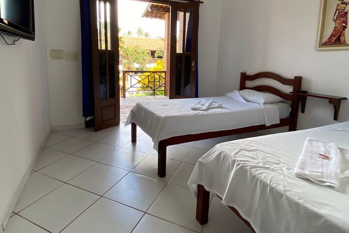Room 2 of 11