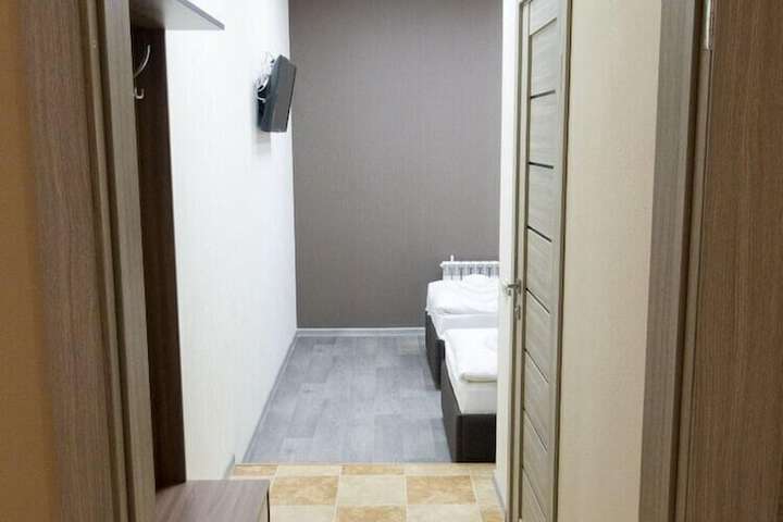 Room 5 of 26
