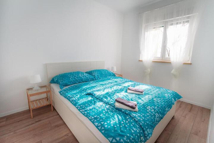 Room 2 of 13