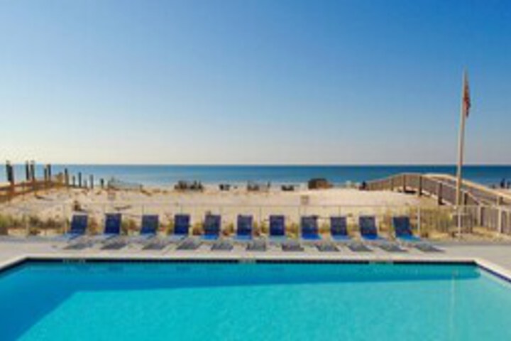 Swimming pool at Gulf Tower by Bender Vacation Rentals