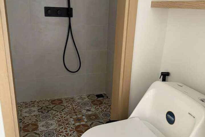 Room 20 of 42