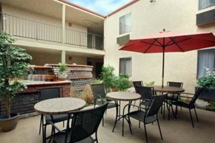 Terrace/Patio 37 of 37