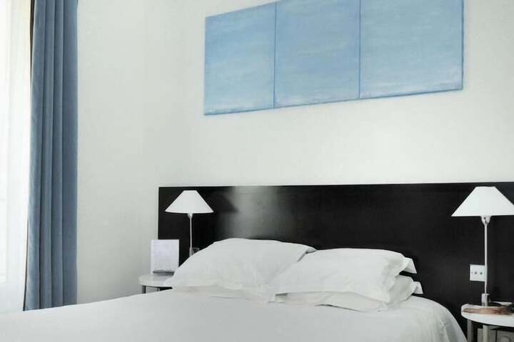 Room 25 of 59