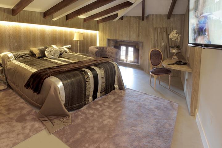 Room 14 of 47