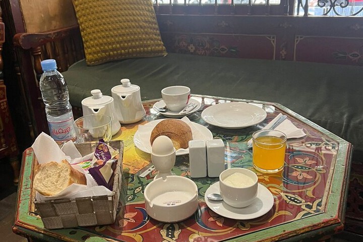 Breakfast/Coffee Service 26 of 31