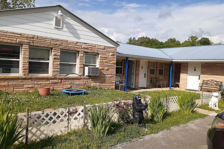 Property Grounds 31 of 35