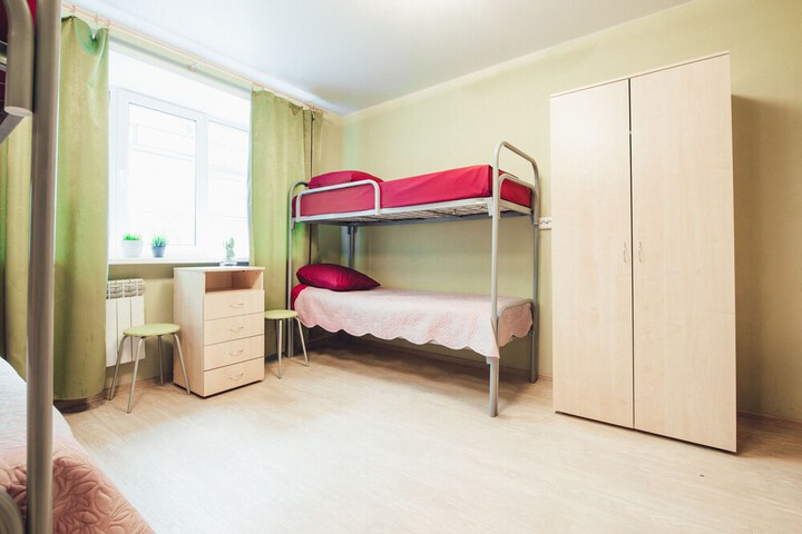 Room 5 of 48