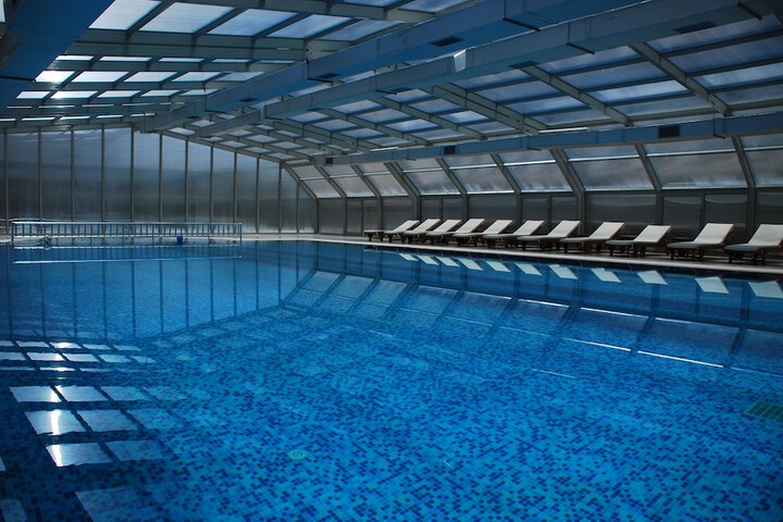 Pools & Facilities