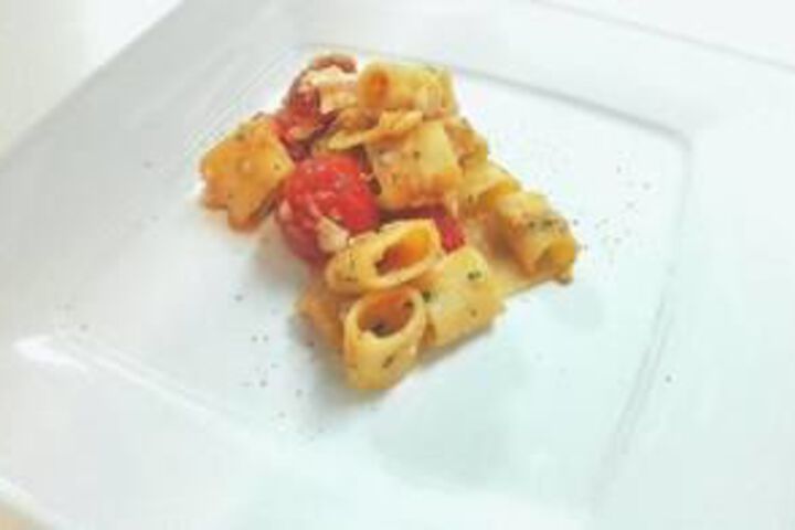 Dining 63 of 68