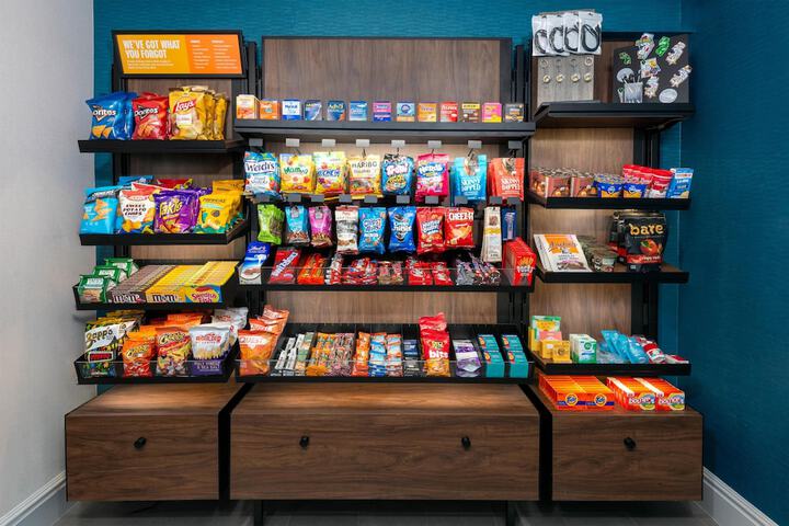 Snack bar
