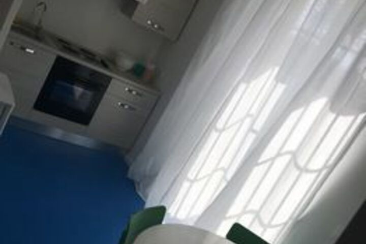 Room 21 of 33