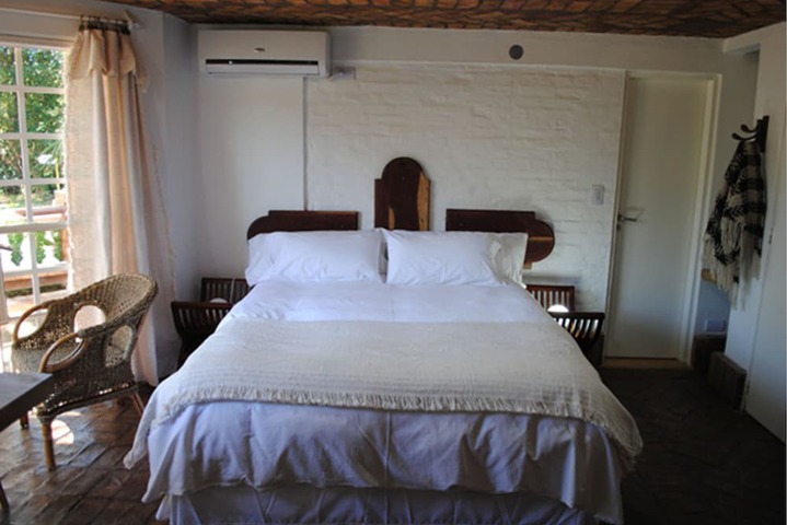 Room 5 of 64