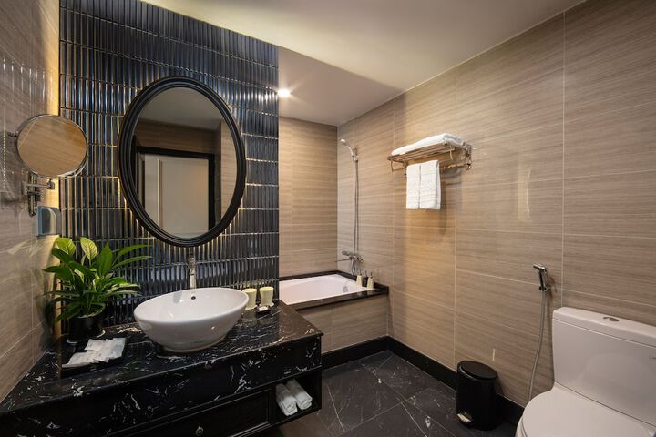 Room 49 of 121