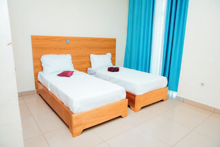 Room 10 of 92