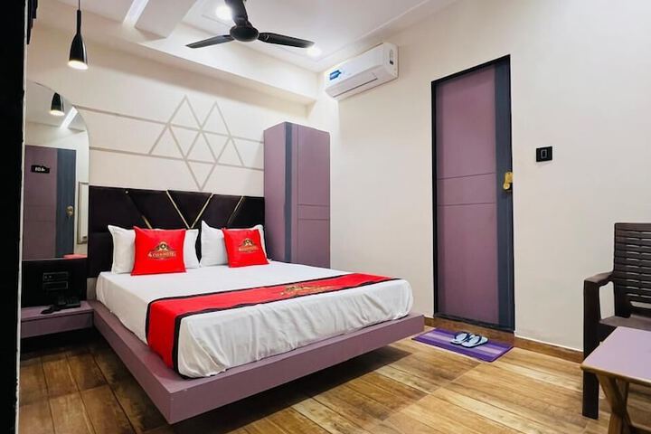 Room 10 of 23