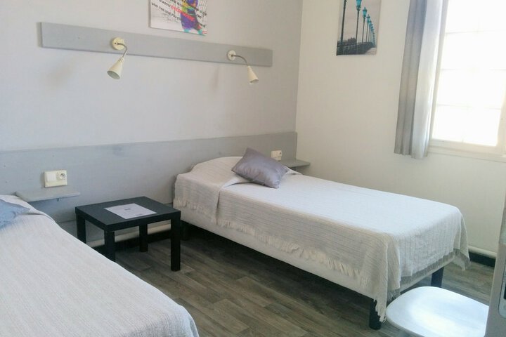Room 9 of 53