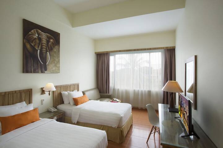 Room 4 of 48