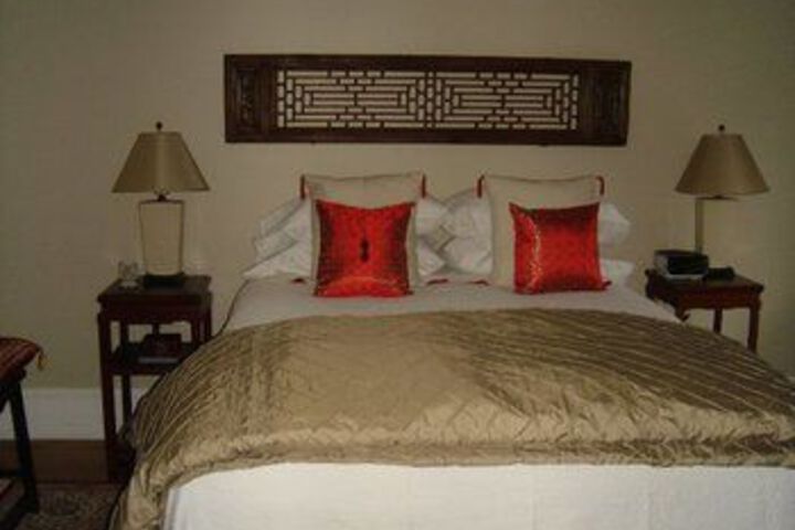 Room 46 of 76