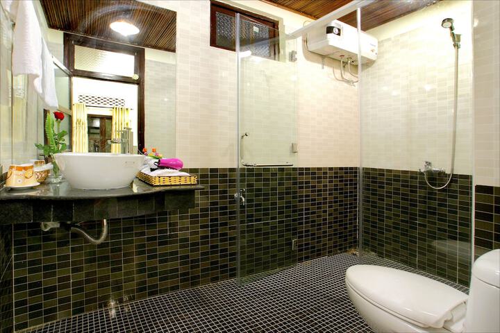 Room 20 of 23