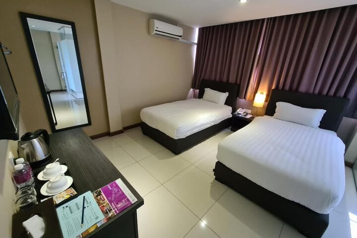 Room 45 of 75