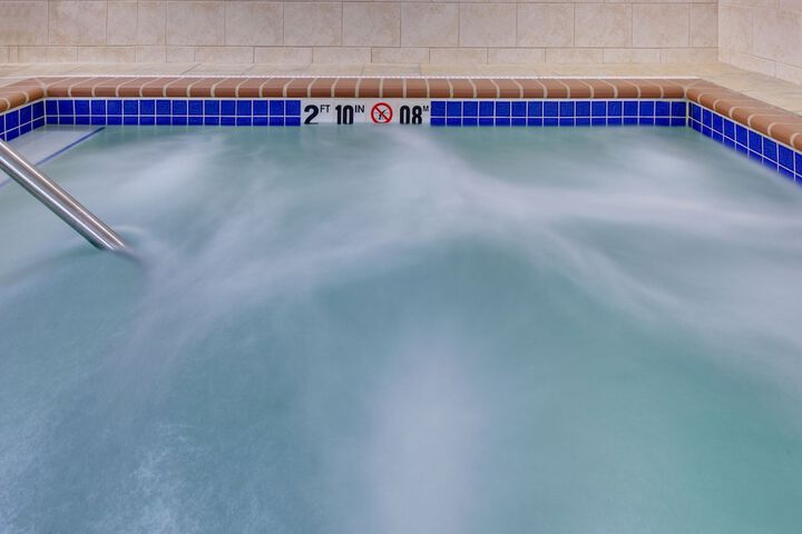 Hotel with Pool
