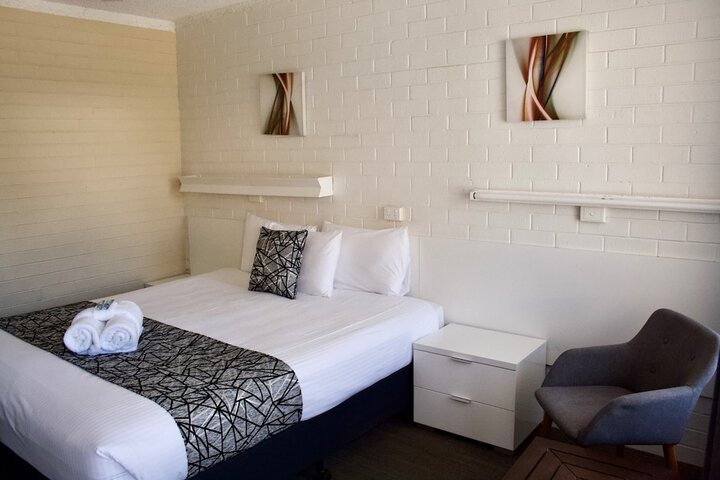 Room 17 of 52