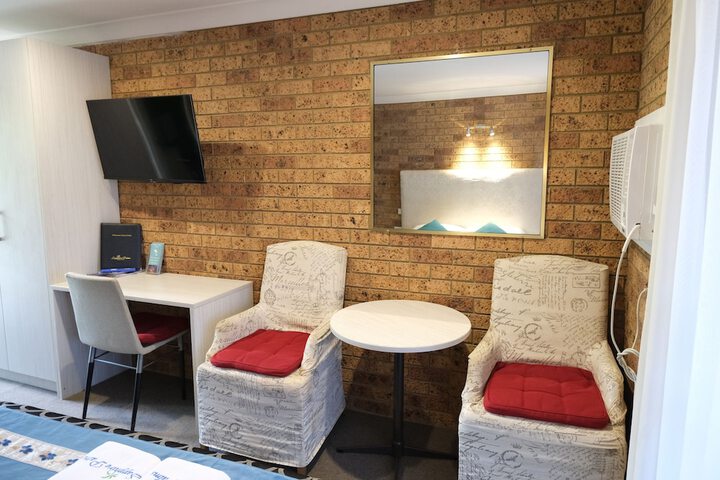Room 54 of 169