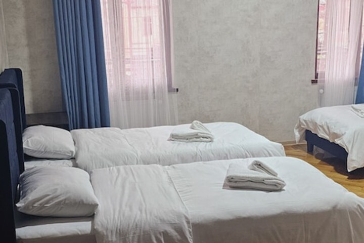 Room 12 of 45