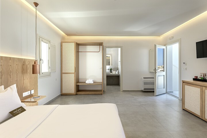 Room 30 of 99
