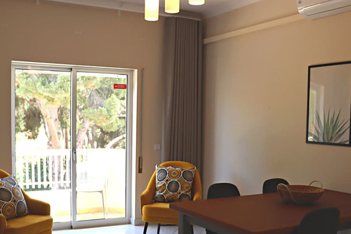 Room 32 of 45