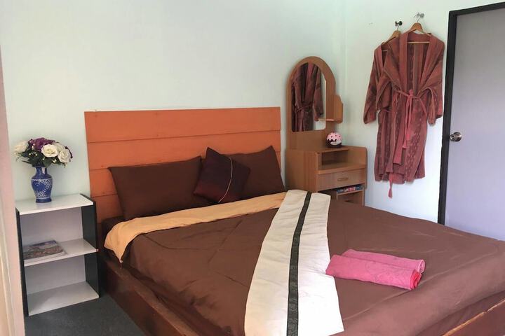 Room 11 of 72