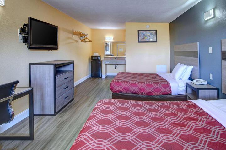 1 Double Bed (5 of 13)
